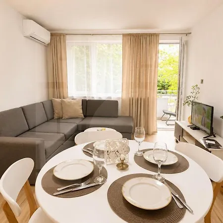 Apartment Modern&peaceful 1br Near Sea Garden *